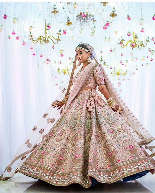 2023 Brides, Unique Lehenga Colours We Handpicked For Your Winter Wedding!  | WeddingBazaar